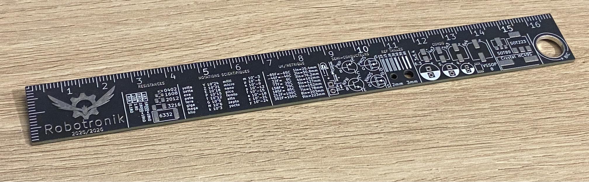 Photo règle PCB Robotronik