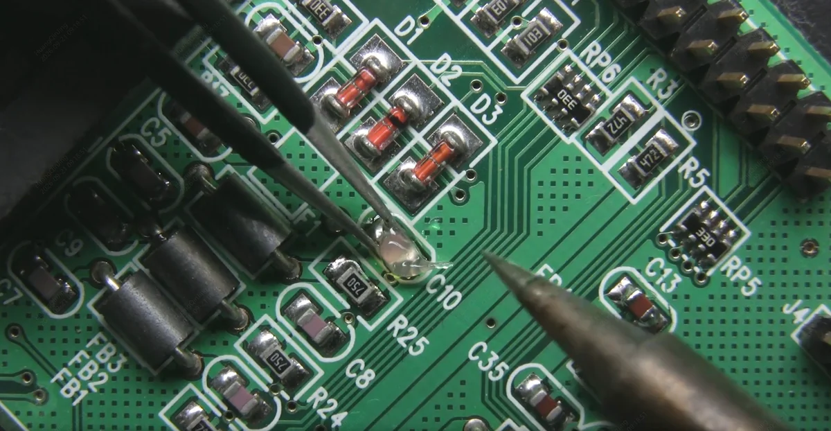pcb repair reworking an smd joint