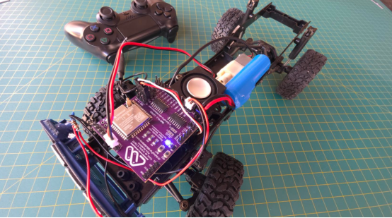 esp32 control board installed rc truck chassis
