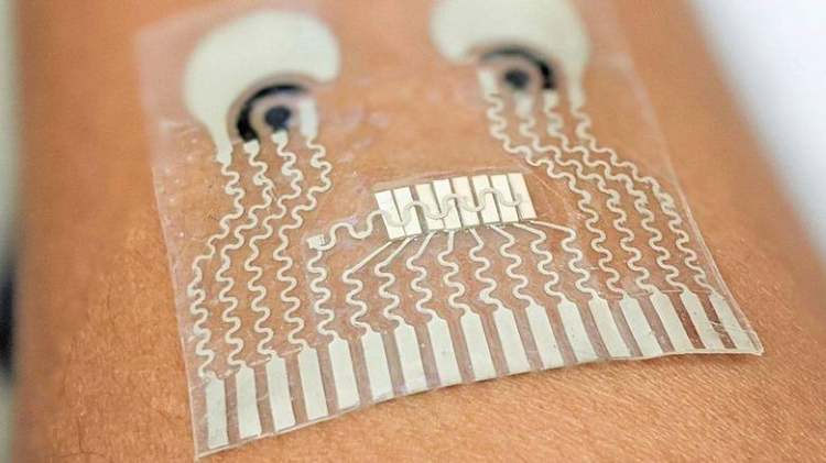 transparent pcbs in medical and biosensing devices